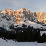 DSC233174-184-small.jpg